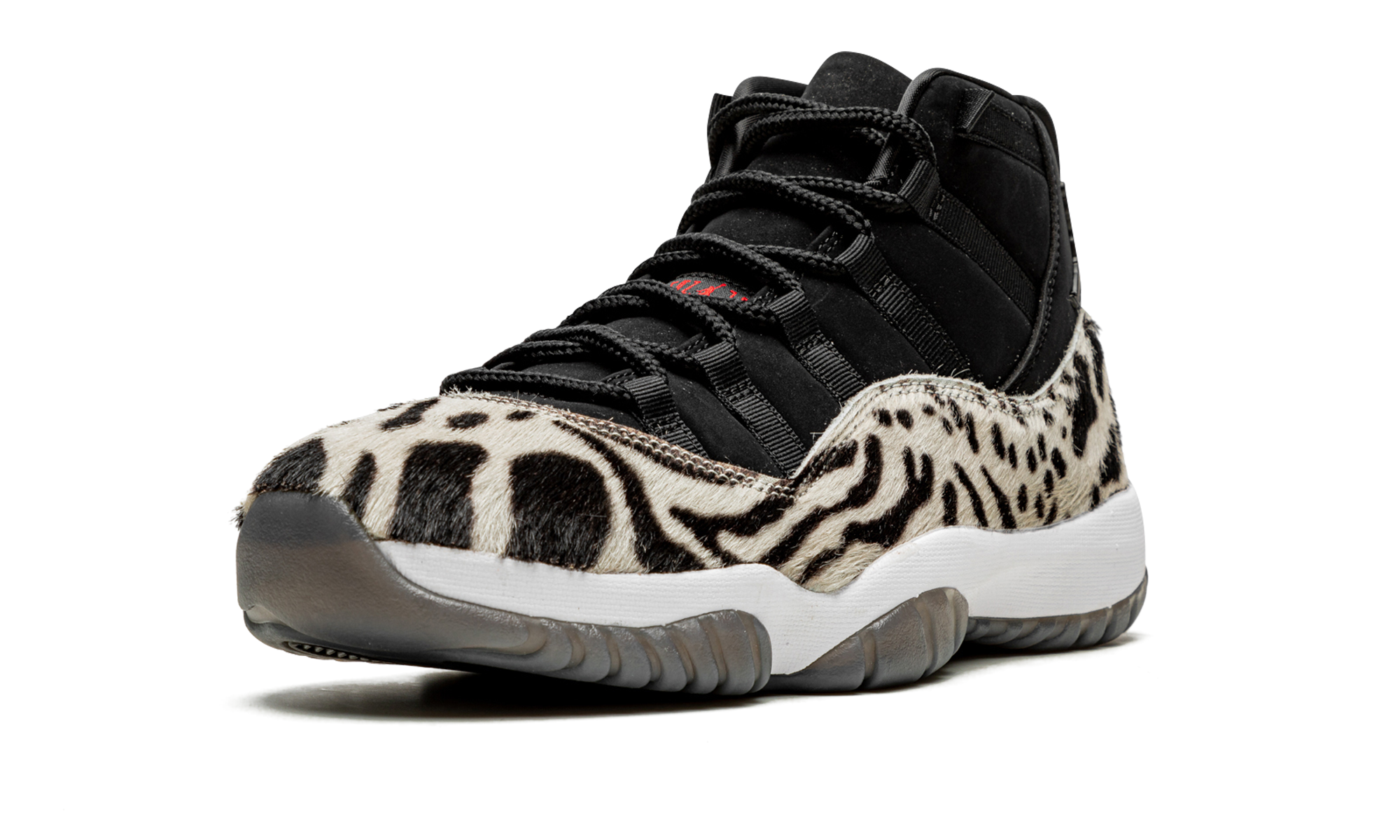 AIR JORDAN 11 WMNS Animal Instinct AR0715 010
