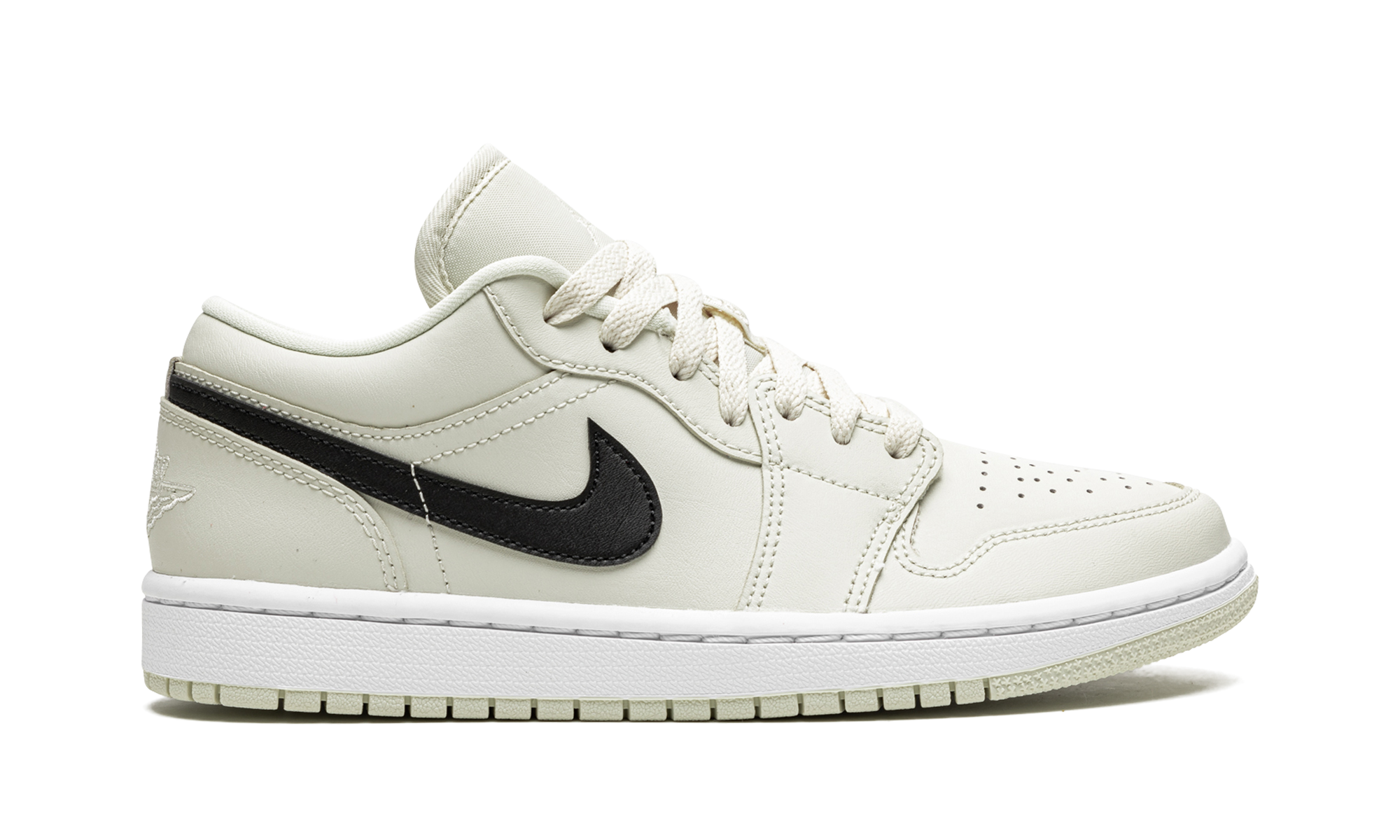 AIR JORDAN 1 LO WMNS Coconut Milk DC0774 121