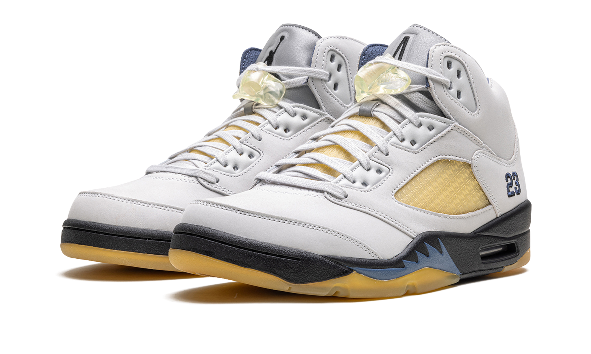 AIR JORDAN 5 WMNS A Ma Maniére - Diffused Blue FZ5758 004