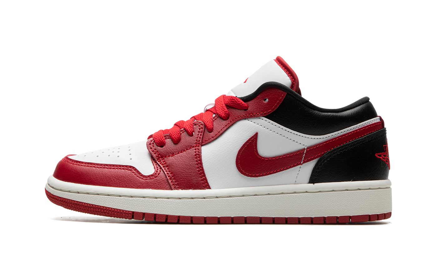 AIR JORDAN 1 LO WMNS Reverse Black Toe DC0774 160
