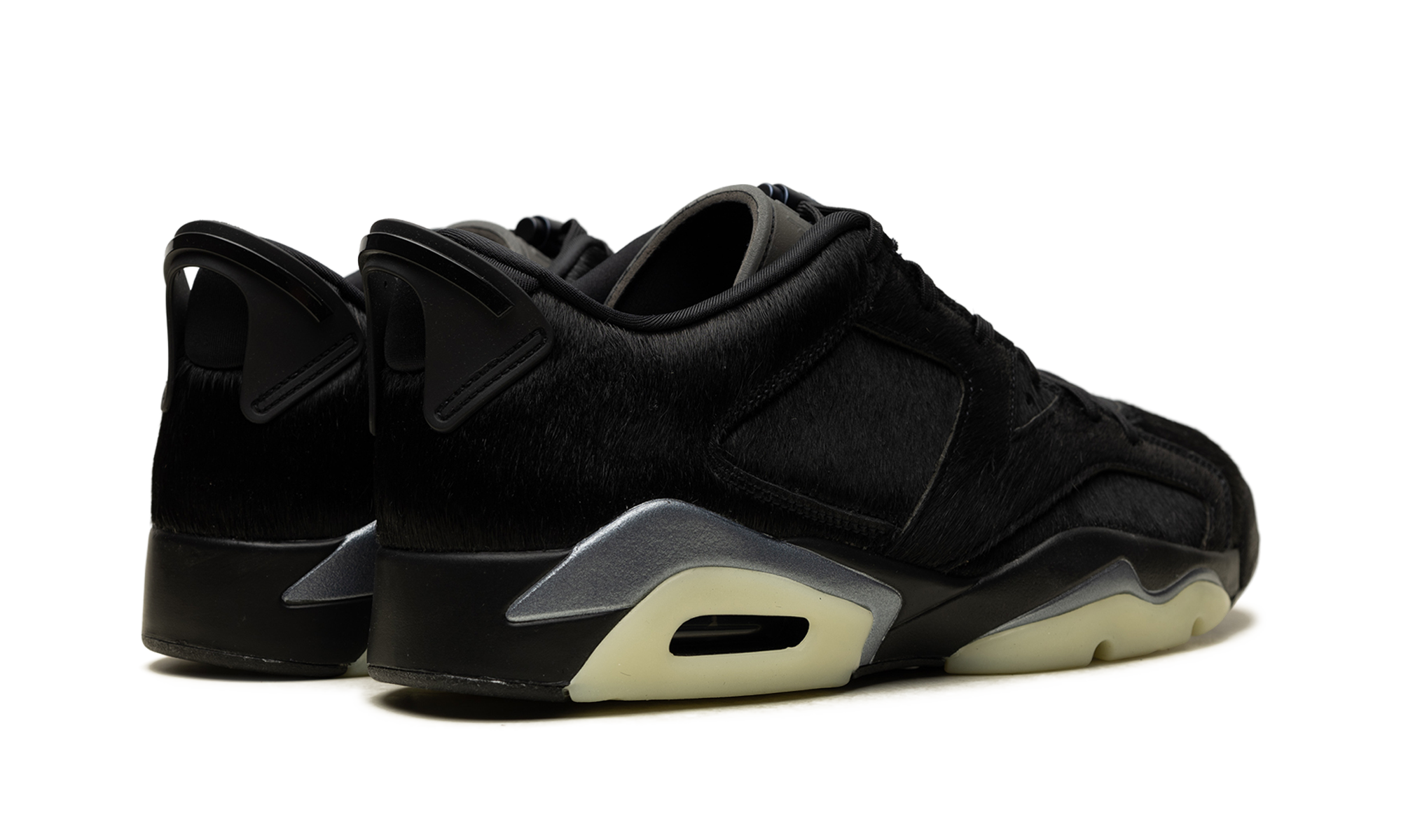Air Jordan 6 WMNS Blackout IO9786 001