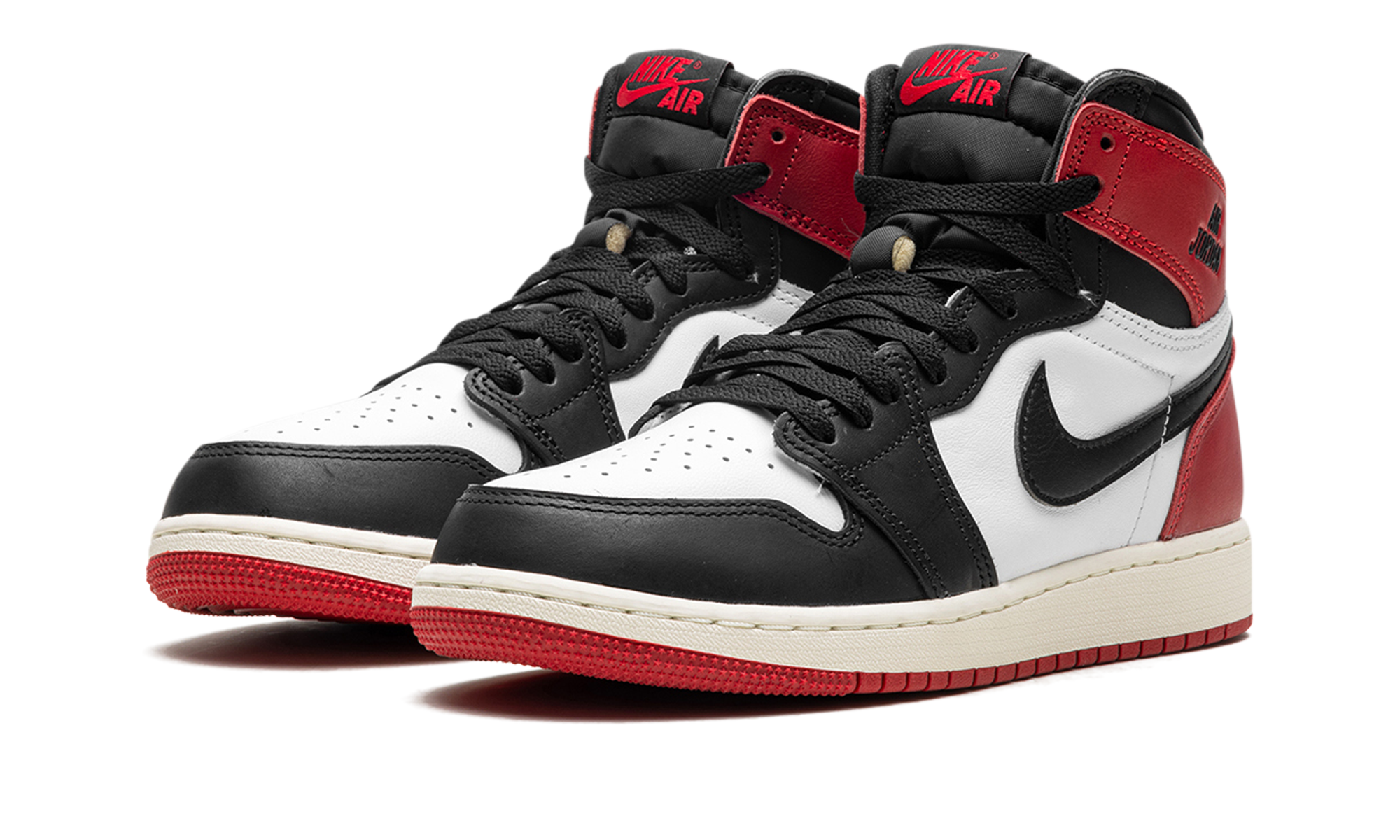 Jordan 1 Retro High OG GS Black Toe Reimagined FD1437 106