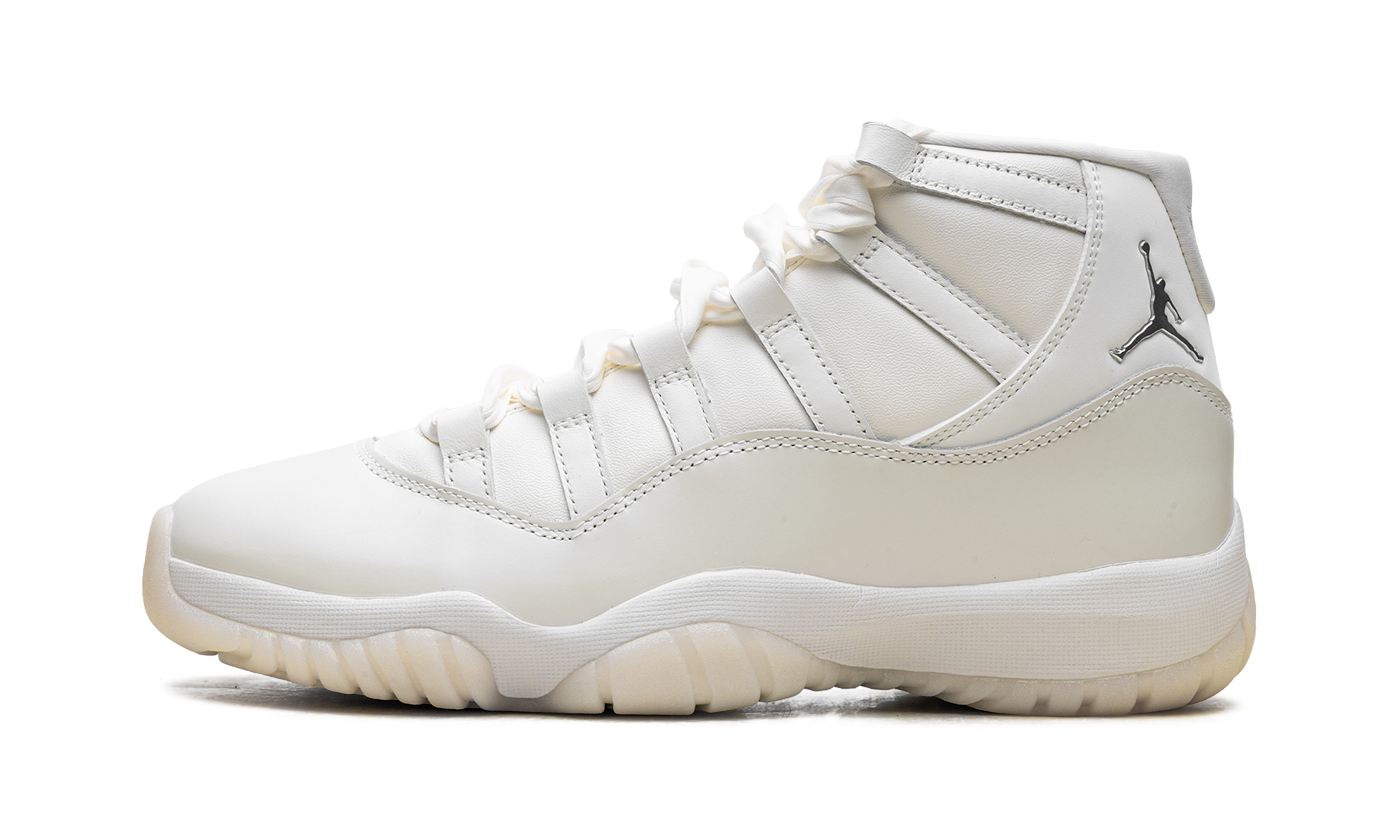 Air Jordan 11 WMNS Pearl AR0715 110
