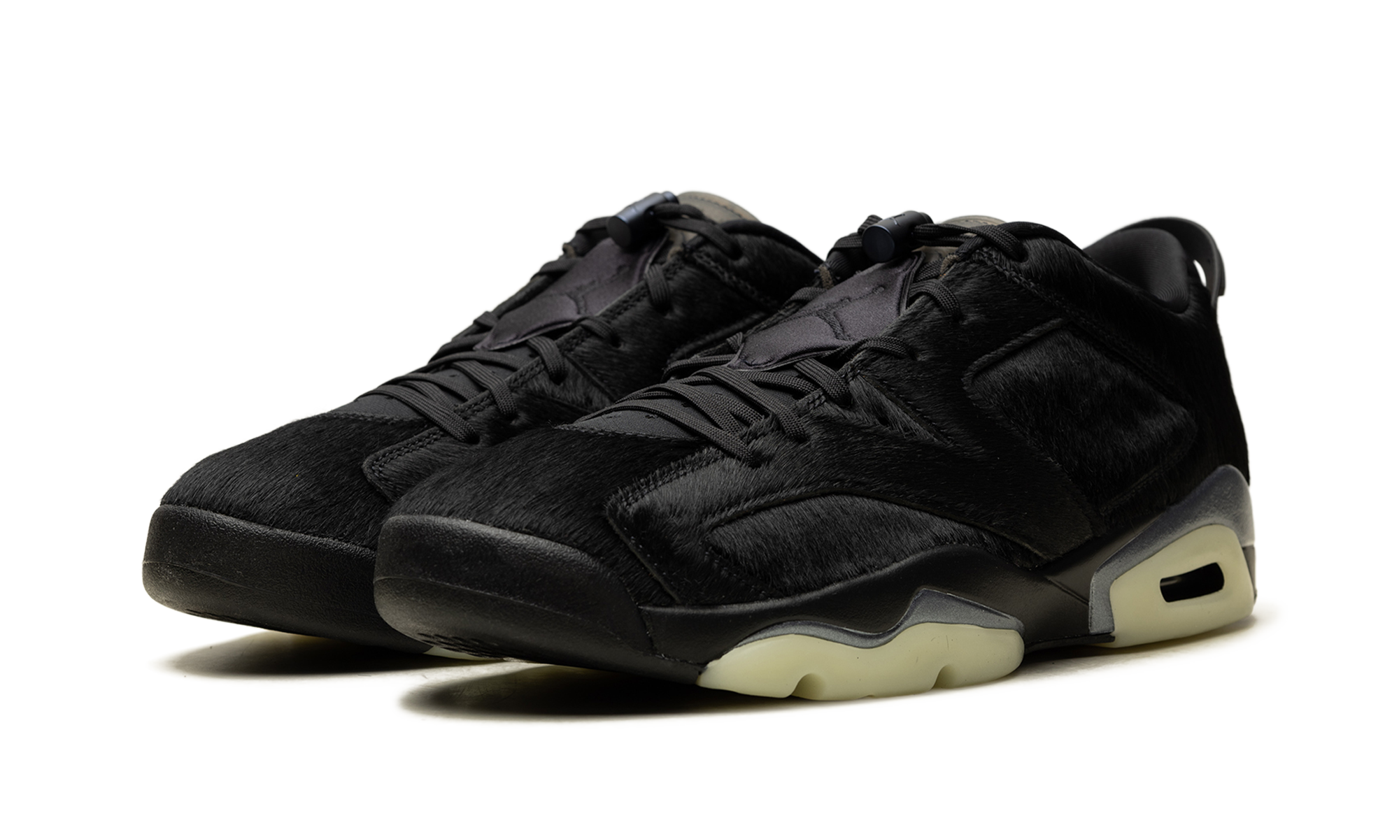 Air Jordan 6 WMNS Blackout IO9786 001