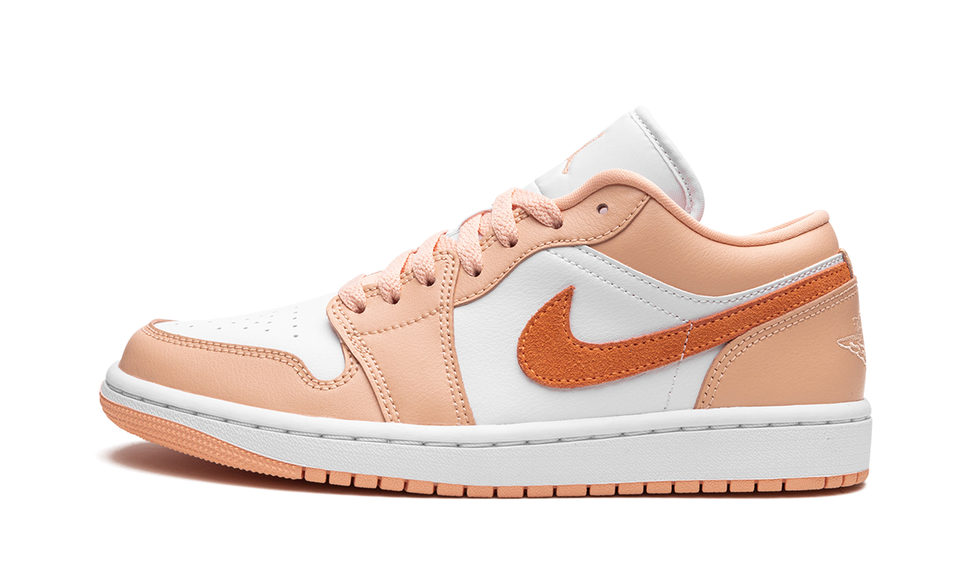 AIR JORDAN 1 LO WMNS Sunset Haze DC0774 801