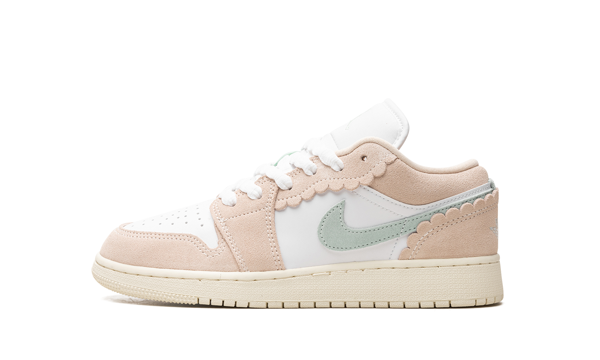 Air Jordan 1 Low SE GS Guava Ice DZ5356 800