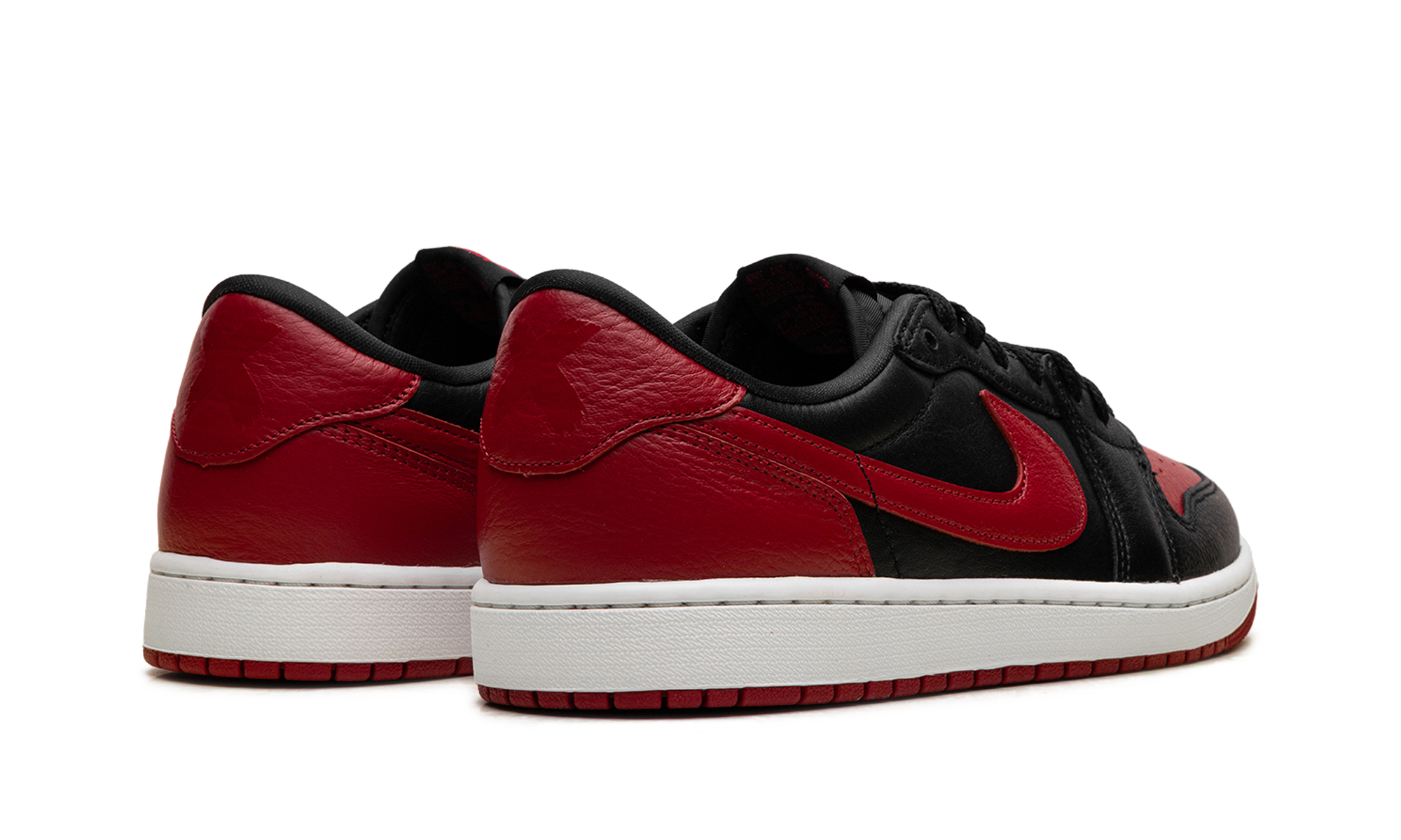 Air Jordan 1 Retro Low OG Banned (2026) IW6276 001