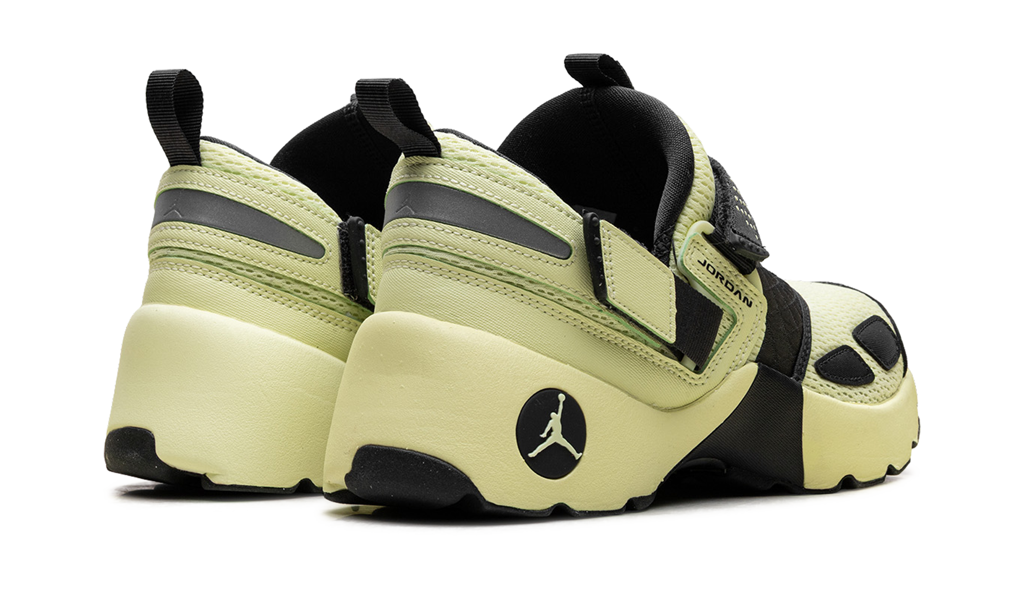 Jordan Trunner LX Luminous Green HQ2164 302