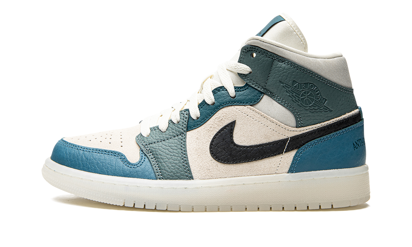 AIR JORDAN 1 MID WMNS Anti Gravity Machines DM9601 200