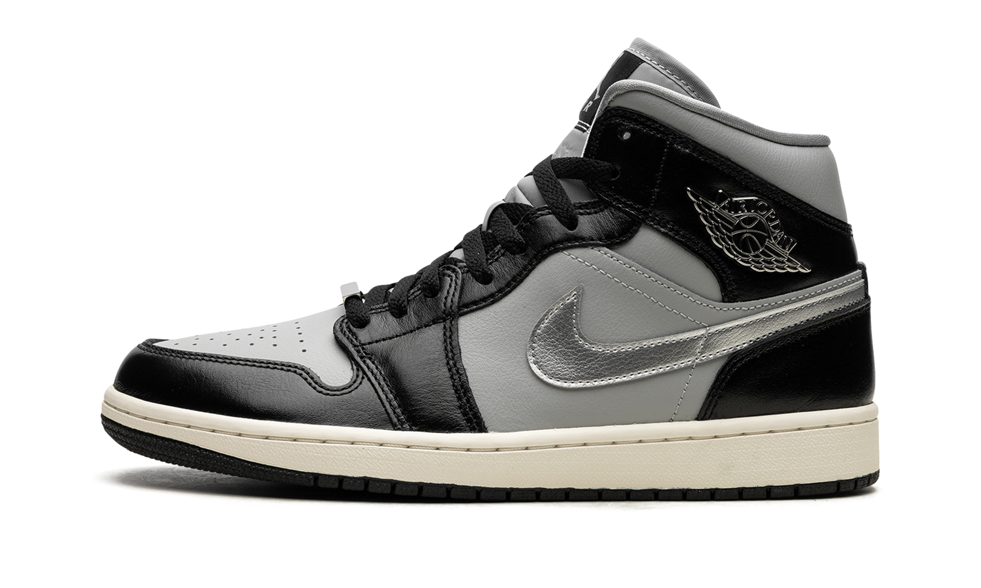 AIR JORDAN 1 MID SE WMNS Black Chrome FB9892 002