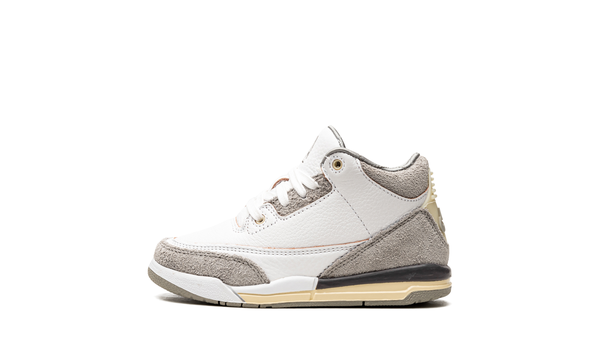 Air Jordan 3 Retro SP PS A Ma Maniére - Raised by Women DJ0718 110