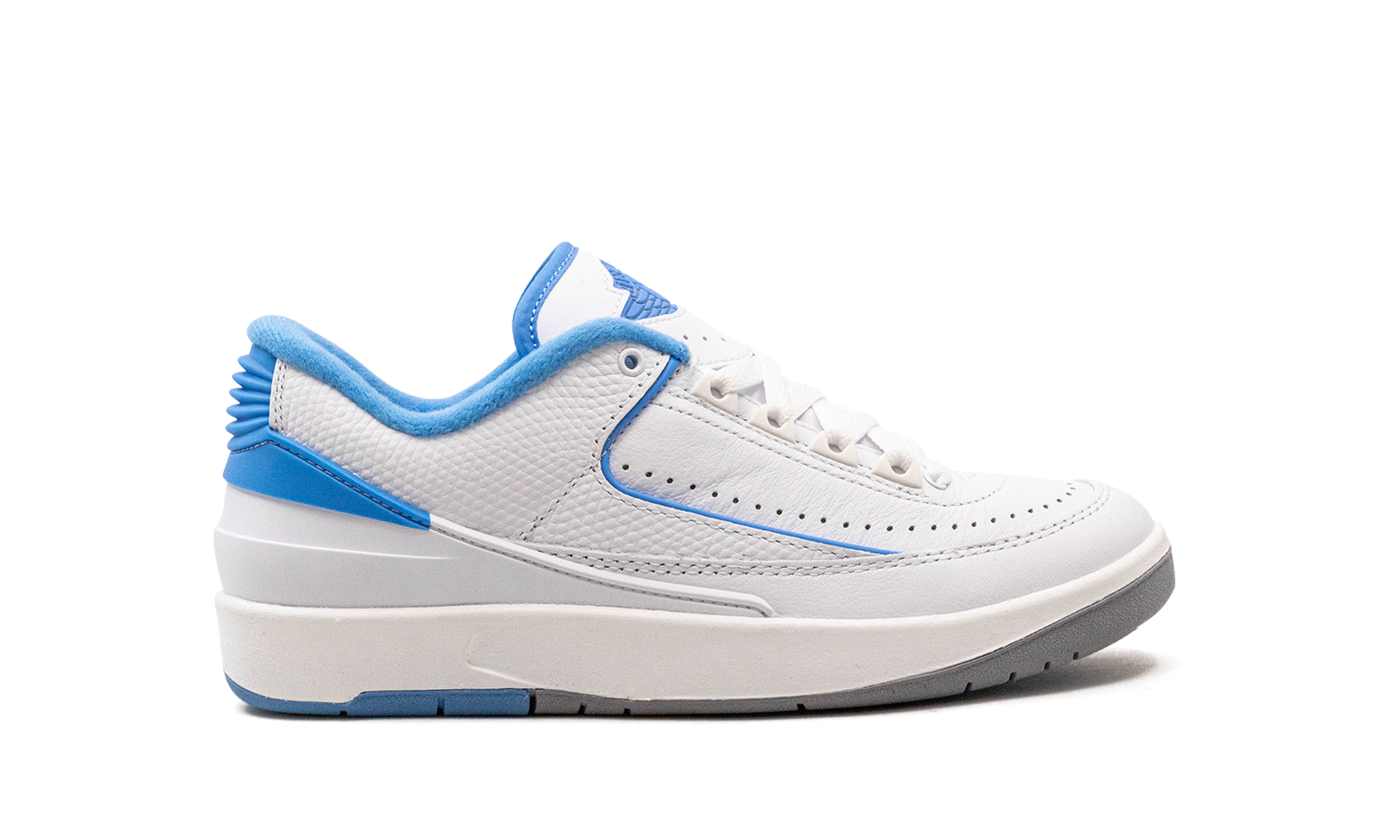 Air Jordan 2 Low GS University Blue FJ6869 104
