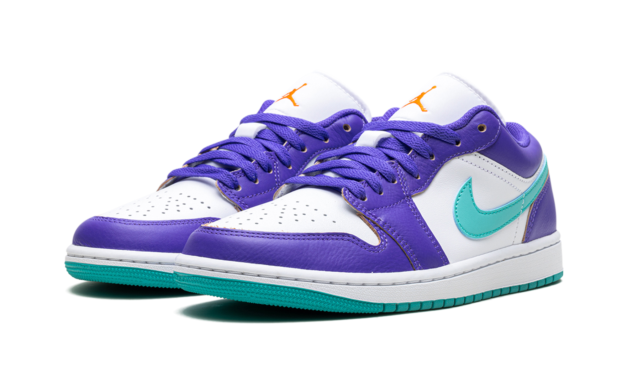 Air Jordan 1 Low Hornets HJ9013 550