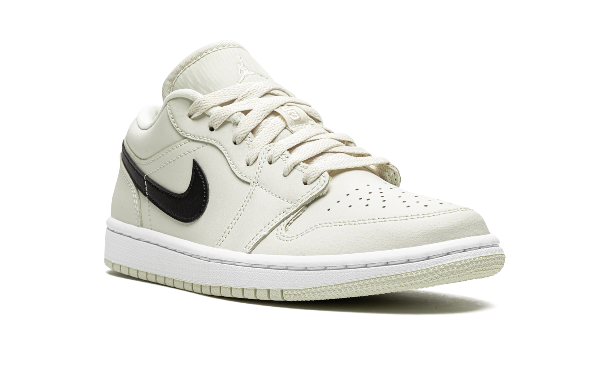 AIR JORDAN 1 LO WMNS Coconut Milk DC0774 121