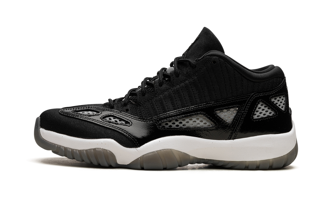 Air Jordan 11 Low IE Black/White 919712 001